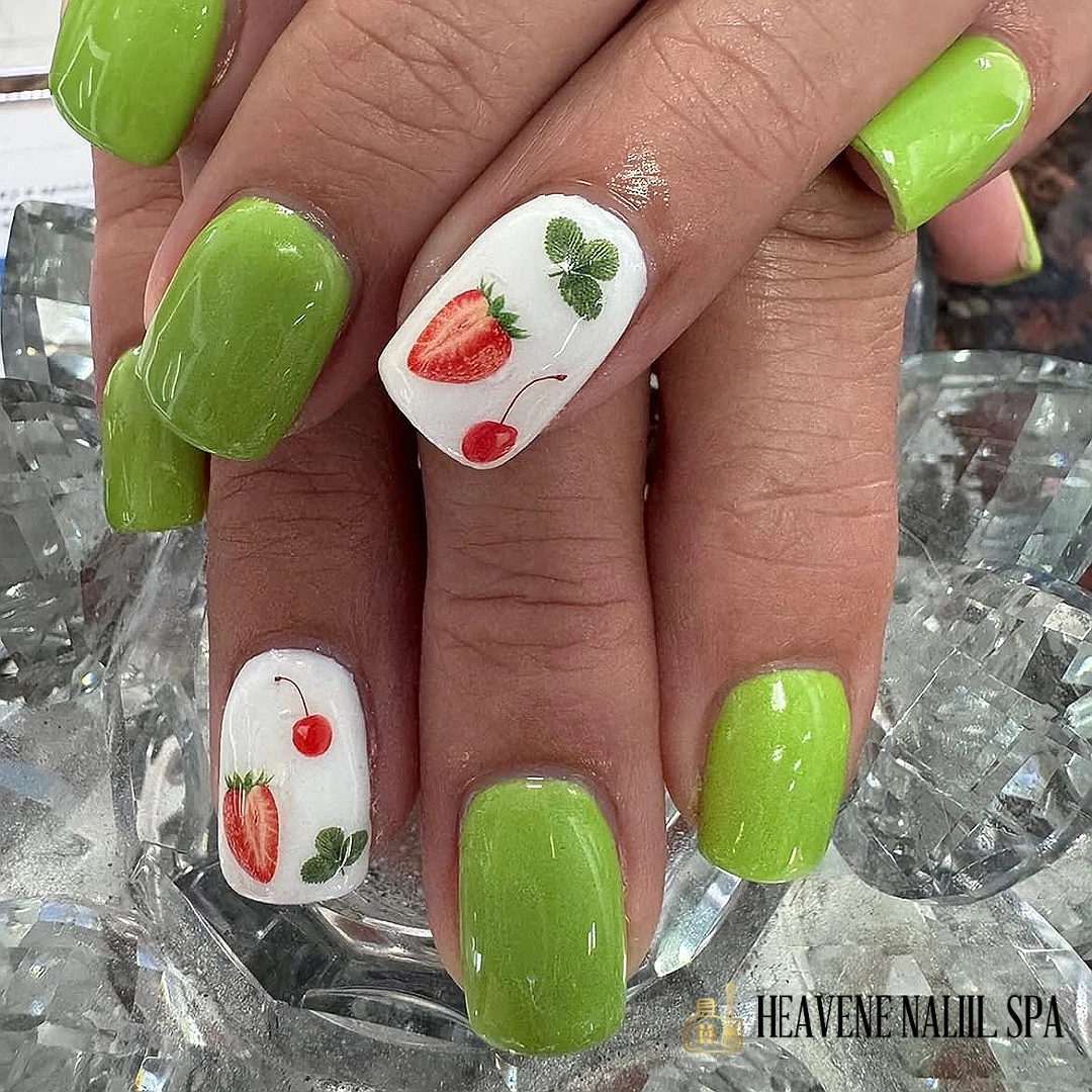Nail elegance